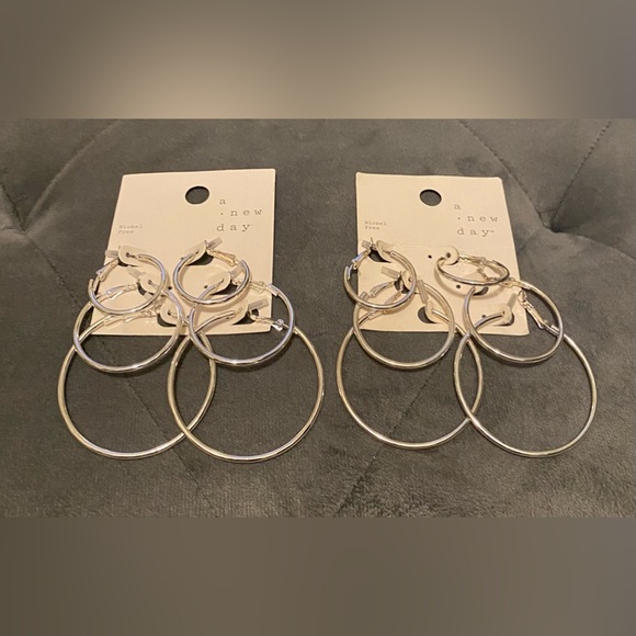 Graduated set of Silver tone Earrings- two sets (6 pairs of earrings total) - Picture 3 of 3